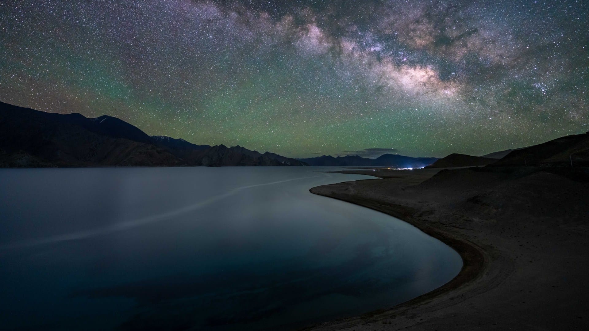 ladakh magical lake changes colour five times a day like chameleon Pangong Tso Ladakh