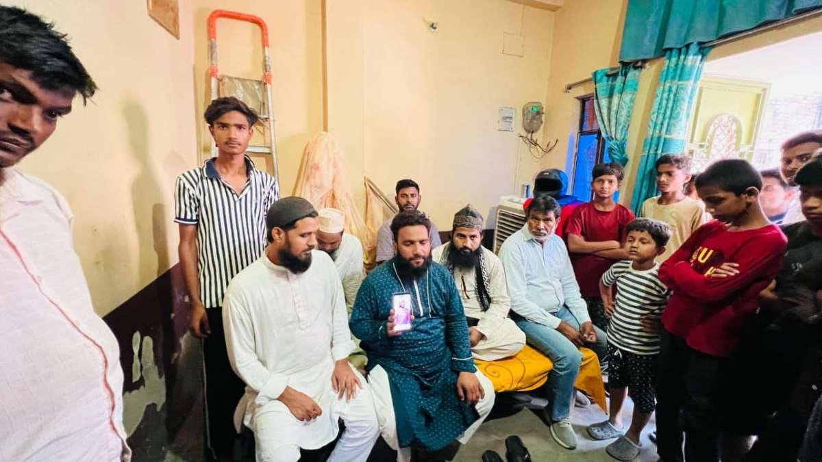 gopalganj faizan raza missing purvanchal express train assault message case