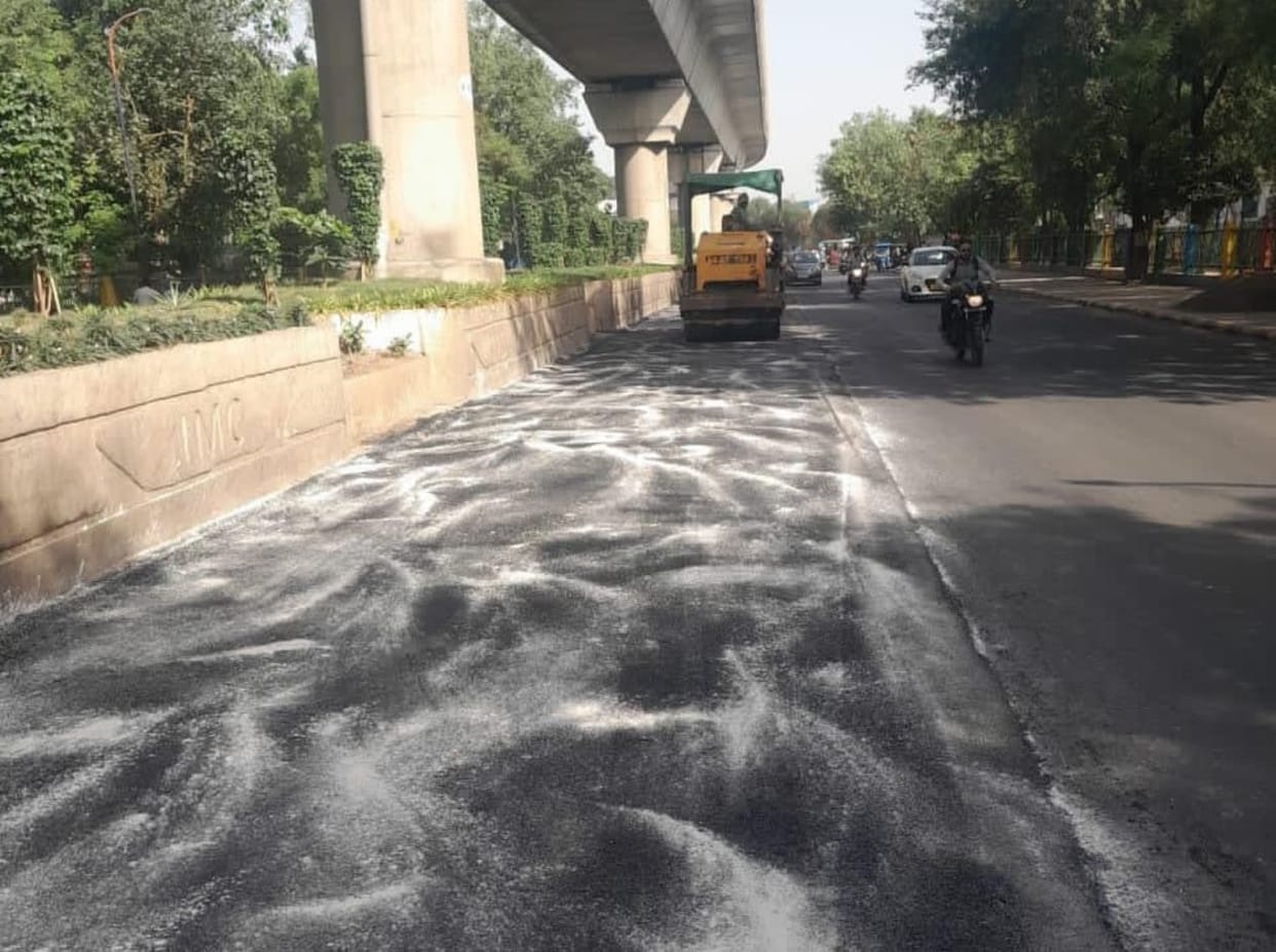 Indore: Potholes tarnished Indore's image last year, patchwork expected before the rains this year