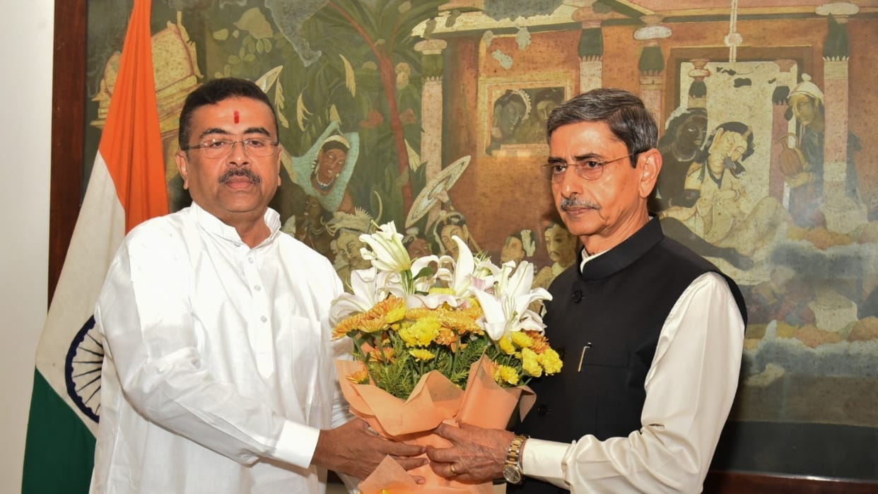 Suvendu Adhikari Chief Minister Adhikari meets Governor Ravi speculations regarding cabinet expansion