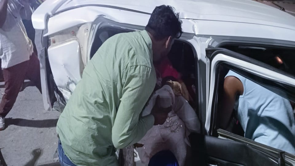 Horrific Crash on Yamuna Expressway: Two Sisters Killed After Speeding SUV Rams Car