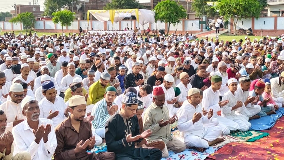 UP: Enthusiasm marks Bakrid in the Moradabad Division; crowds gather at Eidgahs and mosques