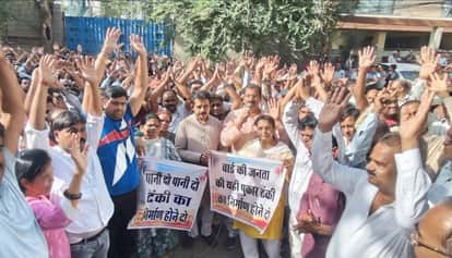 Indore: Family objects to water tank in Indore, obtains court stay; MP attends protest with residents