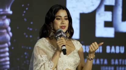 Peddi Delhi Press Conference Attend By Ram Charan Janhvi Kapoor  Divyenndu And Boman Irani