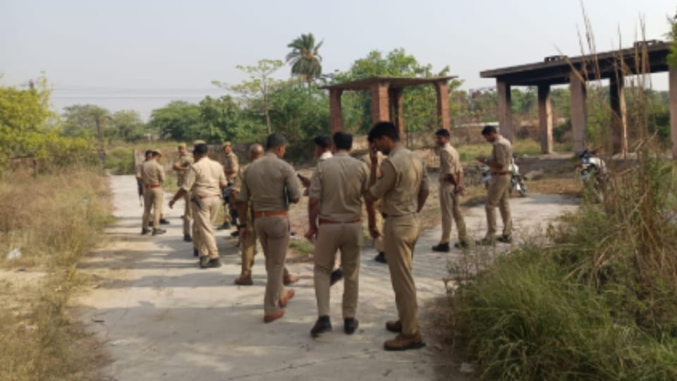 Woman Body Found Inside Cremation Ground in Meerut, SIM Card Missing From Mobile