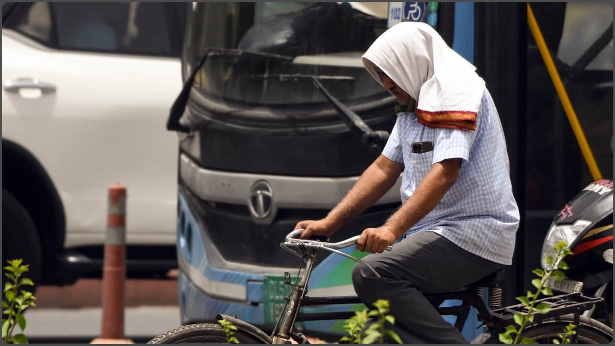 Punjab Scorching Heat Mercury Crosses 40 Degrees Orange Alert Issued Three Days