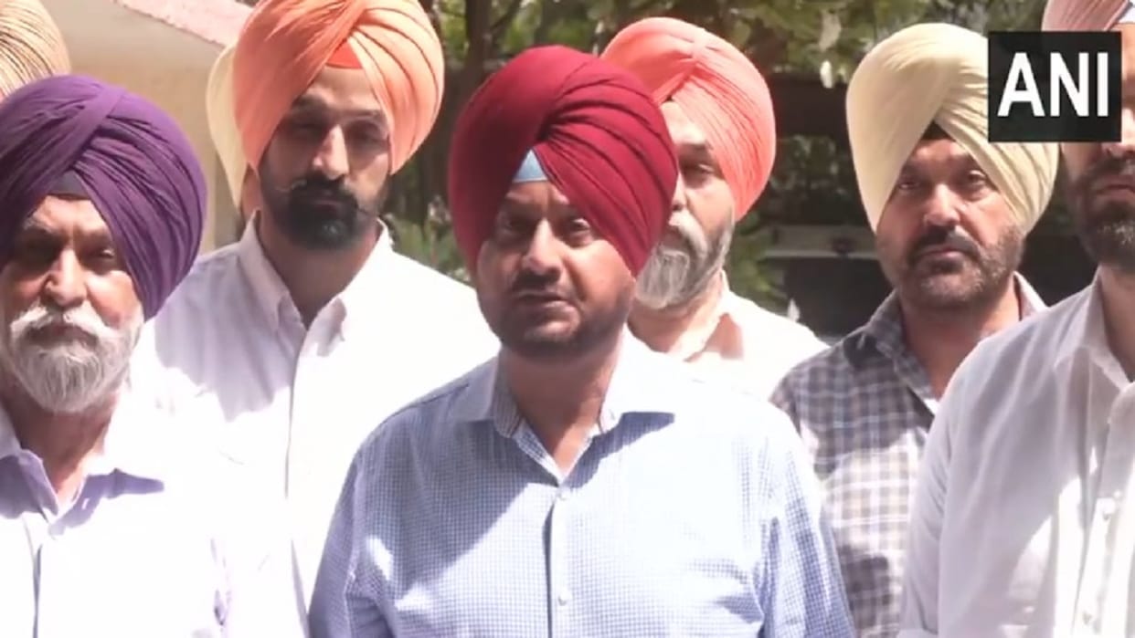 Case of Missing Swarups of Sri Guru Granth Sahib: SIT Arrives at SGPC Office for Investigation