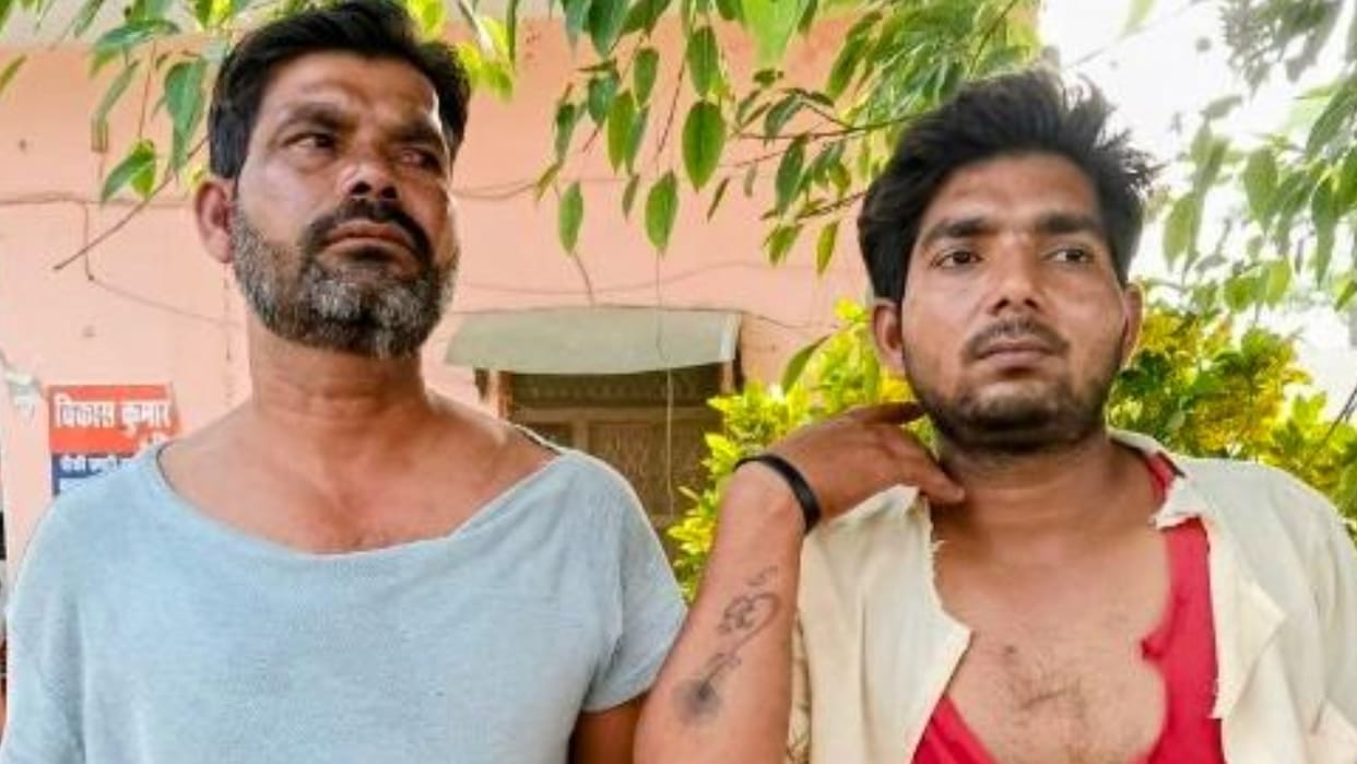 angry mob brutally beat two brothers in Bareilly