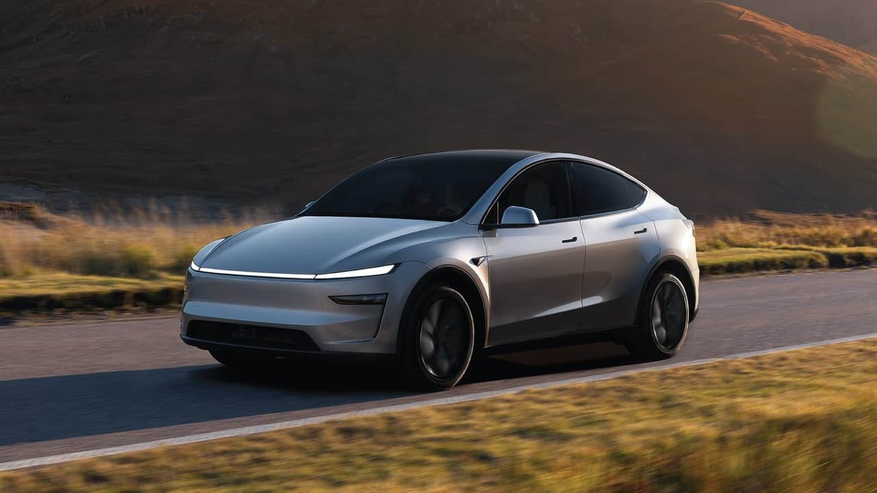 Tesla Launches Refer And Earn Program in India, Offers Rs 11000 Bonus Check Details