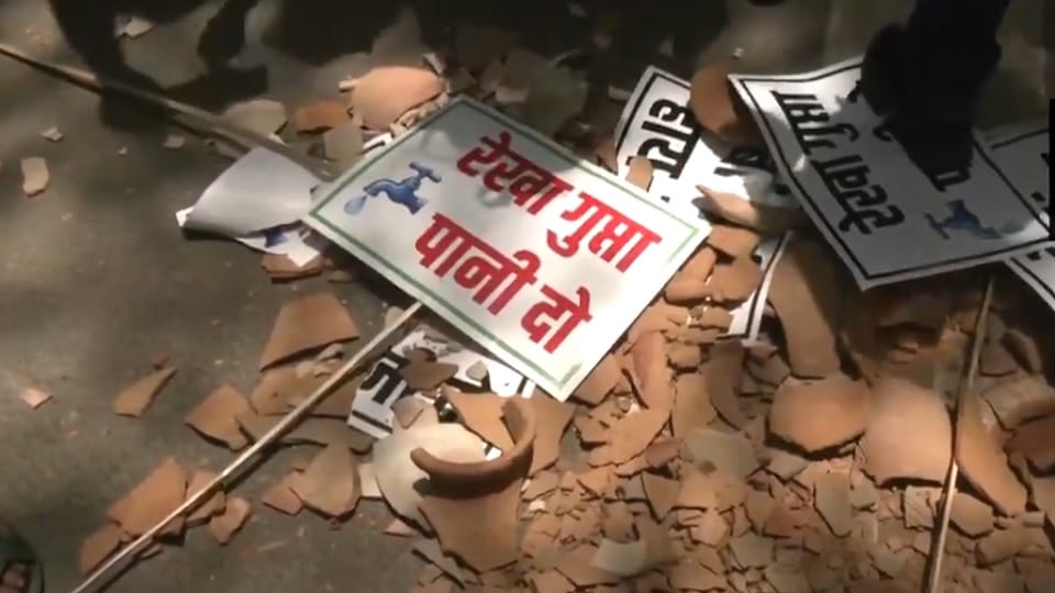 Aam Aadmi Party staged a protest against the Delhi government over the water crisis in Delhi