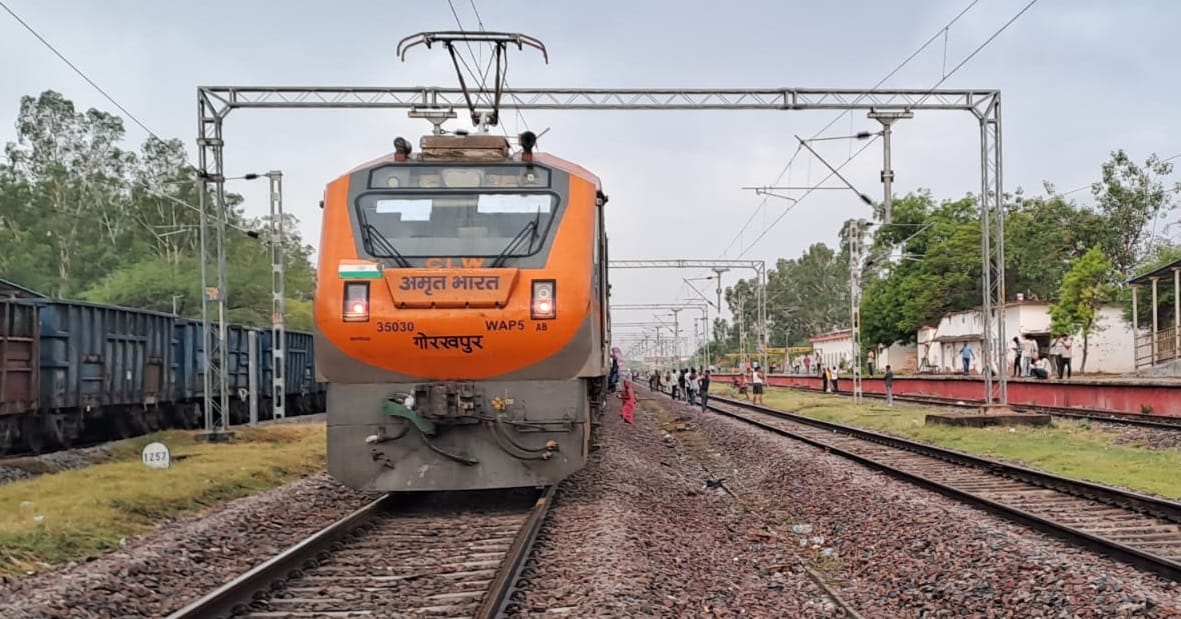Jalaun Train Services Slow Down Following Storm Amrit Bharat Express Stranded at Ata Station for Seven Hours
