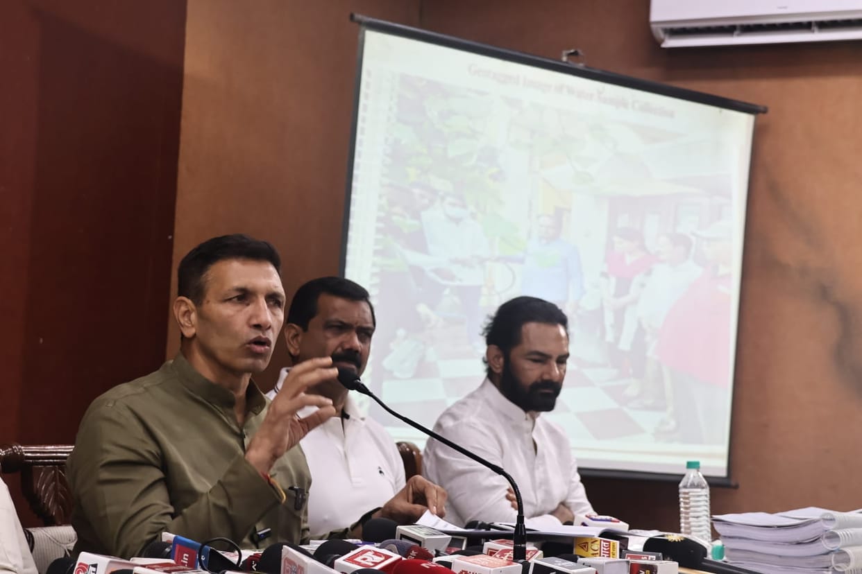 mp-congress-targets-government-over-indore-water-quality