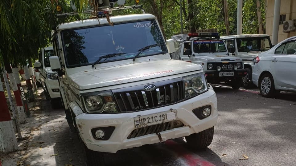 Moradabad: Officials' Vehicles Flout Rules; Number Plates Difficult to Read