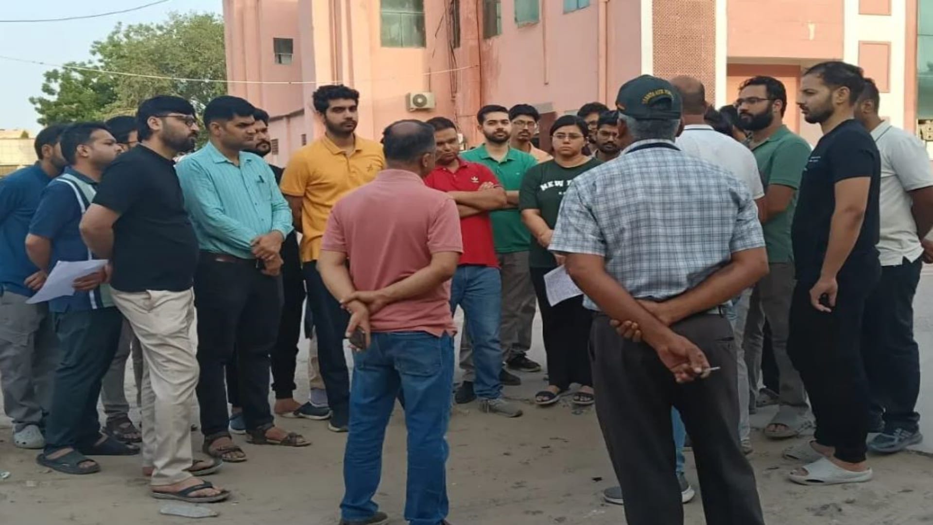 पीबीएम अस्पताल में डॉक्टर के साथ मारपीट के बाद बवाल