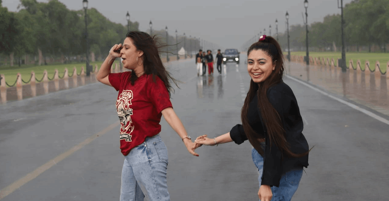 Delhi NCR Weather Forecast Today: Dust Storm and Rain in Delhi Noida Gurugram Nautapa Strong Winds