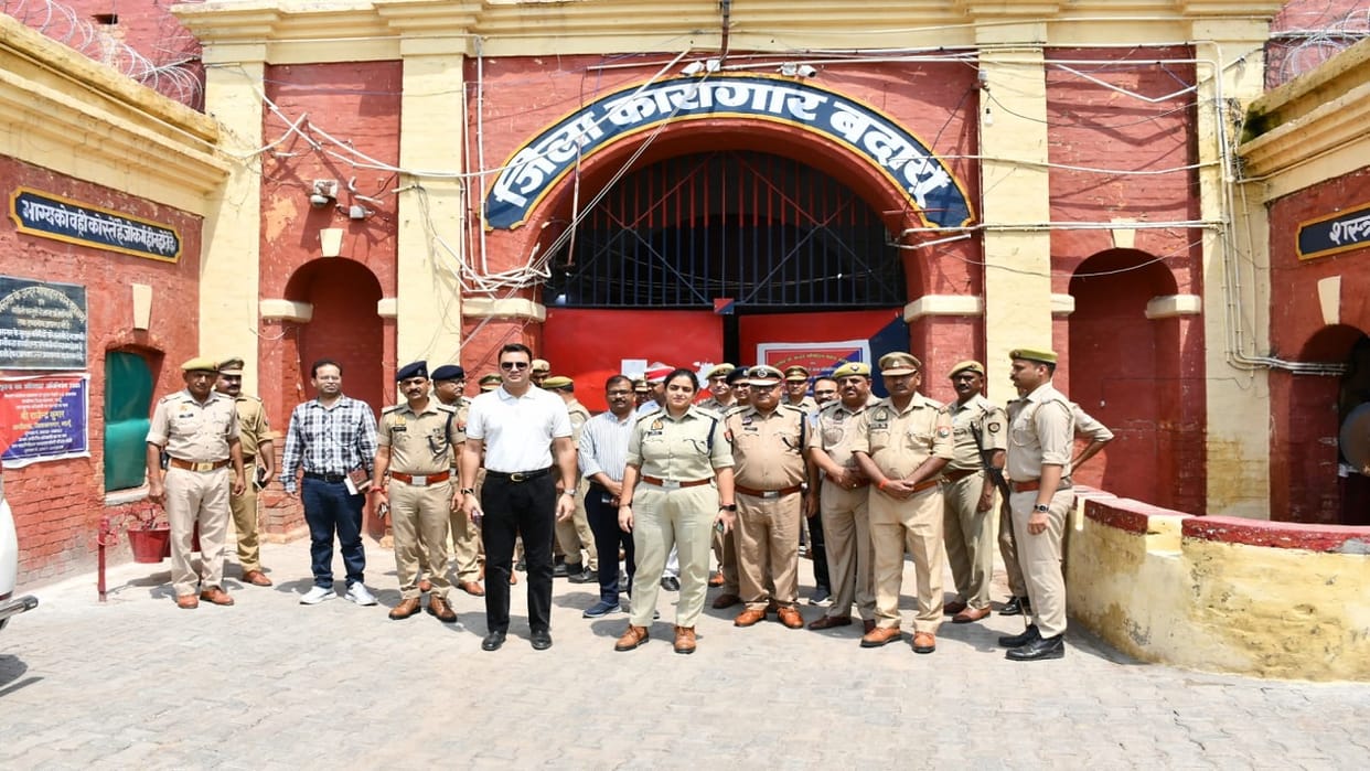 DM and SSP conducted a surprise inspection of the Budaun District Jail