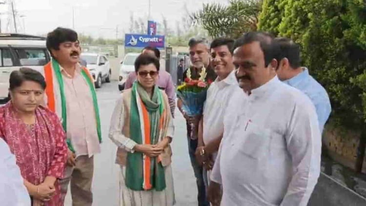 Dehradun: चार जून से राहुल गांधी उत्तराखंड में करेंगे चुनावी शंखनाद, तैयारियां परखने दून पहुंचीं कुमारी सैलजा