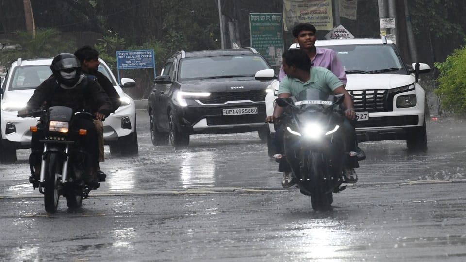 Monsoon Arrives in Meerut, Heavy Rain Brings Relief, Rain Likely for Next 48 Hours