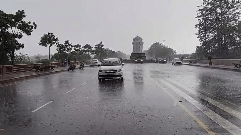 UP: After a dust storm, heavy rain lashed Lucknow, with sudden changes in weather in several districts.