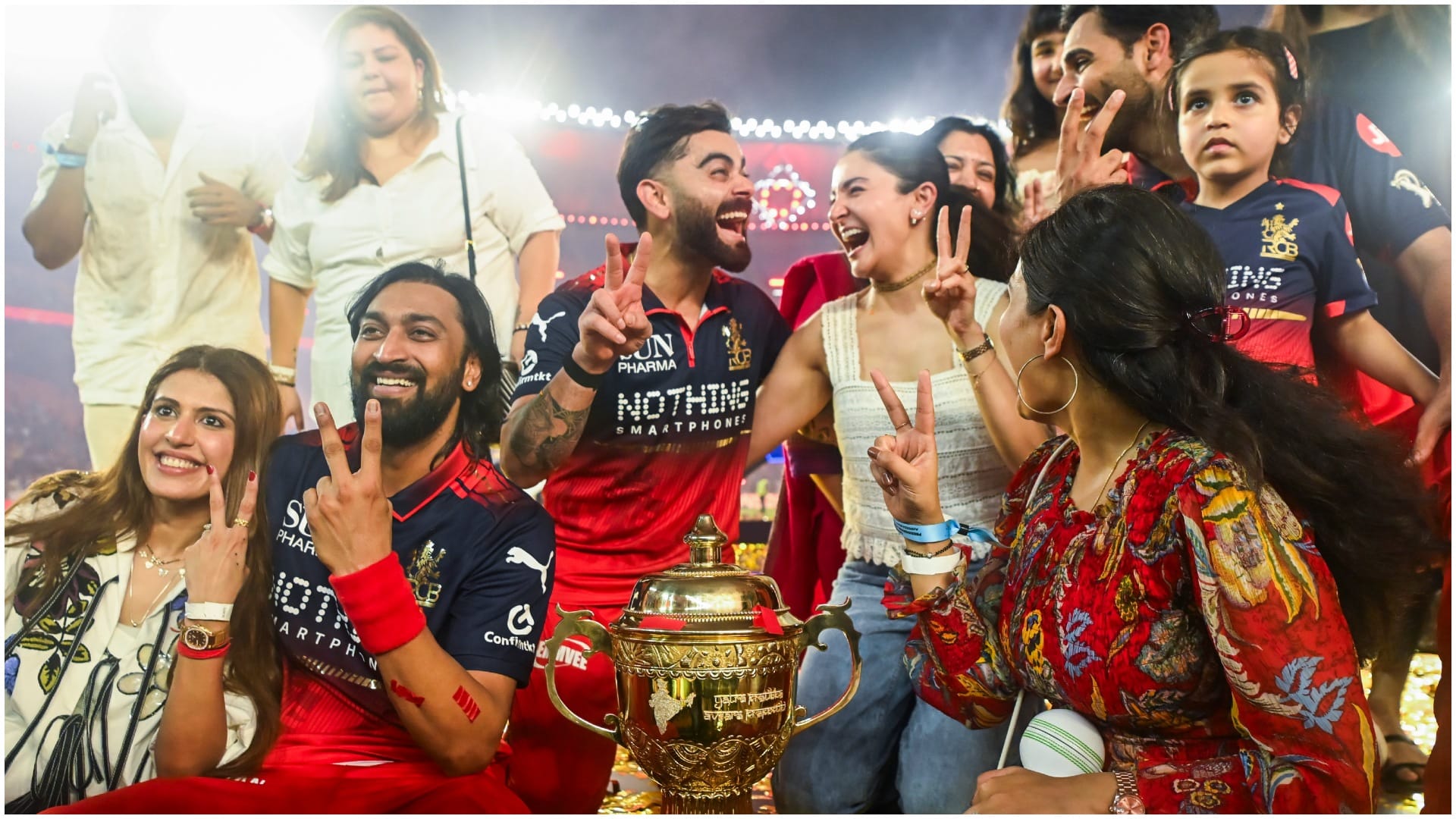 Anushka Sharma’s Heartfelt Post for Virat Kohli and couple dance After RCB Consecutive IPL Title Wins Hearts