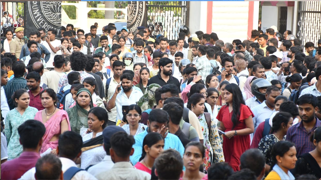 BEd Joint Entrance Examination was conducted successfully at 67 centres in Gorakhpur.