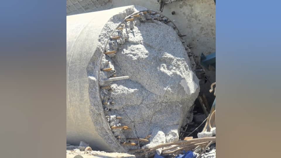 UP Bridge Collapse Mystery: Deep Foundation, Massive Reinforcement and Concrete Structure Failed