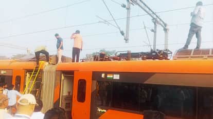 Vande Bharat Pantograph Bent Departed from Cantt Station Four Hours Late in Varanasi