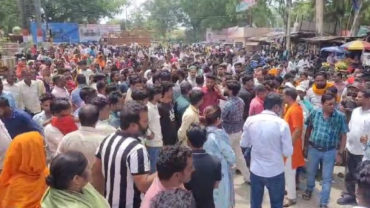 Nagar Panchayat Chairman alleged obstruction of development works in pilibhit
