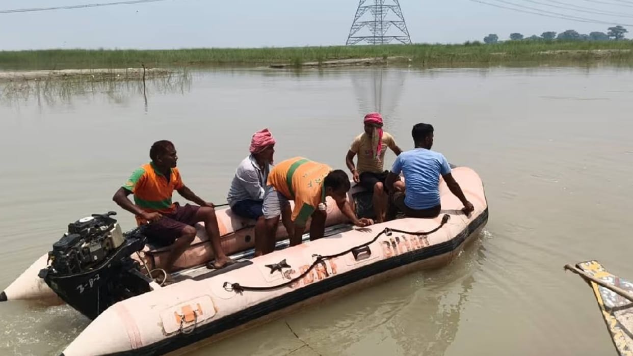 On the fourth day of the Gopalganj boat accident, the body of the second teenager Kriti was recovered bihar