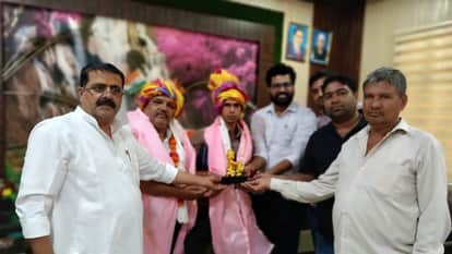Differently-Abled Teacher Completes House Listing Work in Three Days