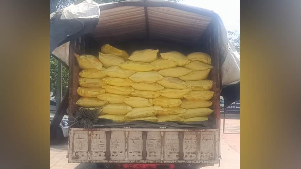Muzaffarnagar: Eight arrested in black marketing of urea, 454 sacks seized, search for owners of two factories