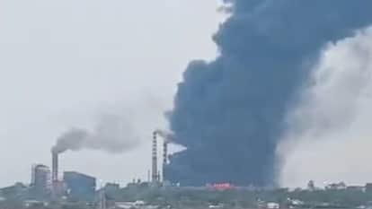 Massive fire at Miwan Steel Plant in Raipur, flames and smoke visible for several kilometers