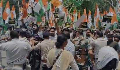 neet-paper-leak-youth-congress-protest-in-ranchi-demanding-dharmendra-pradhan-resignation