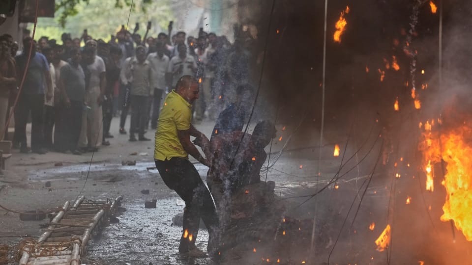 Delhi Fire News Fear and anxiety still linger in the area after the incident