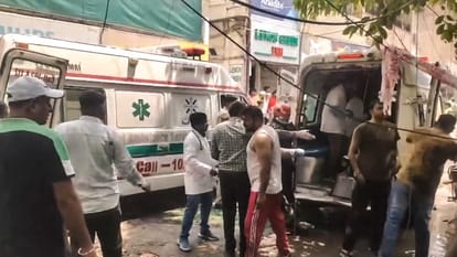 CM Rekha Expresses Grief Over Malviya Nagar Fire Issues Directives to Officials