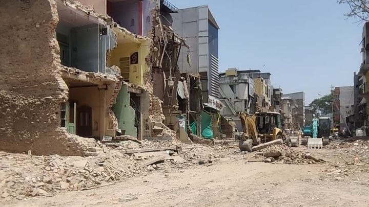 Indore news Chhavni road closed till August 31 for construction check alternative routes here