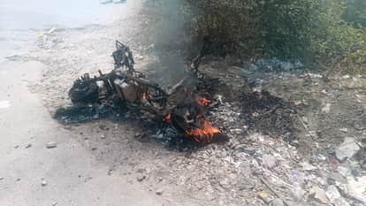 Kanpur Electric Scooter Catches Fire While in Motion Accident Caused by Short Circuit