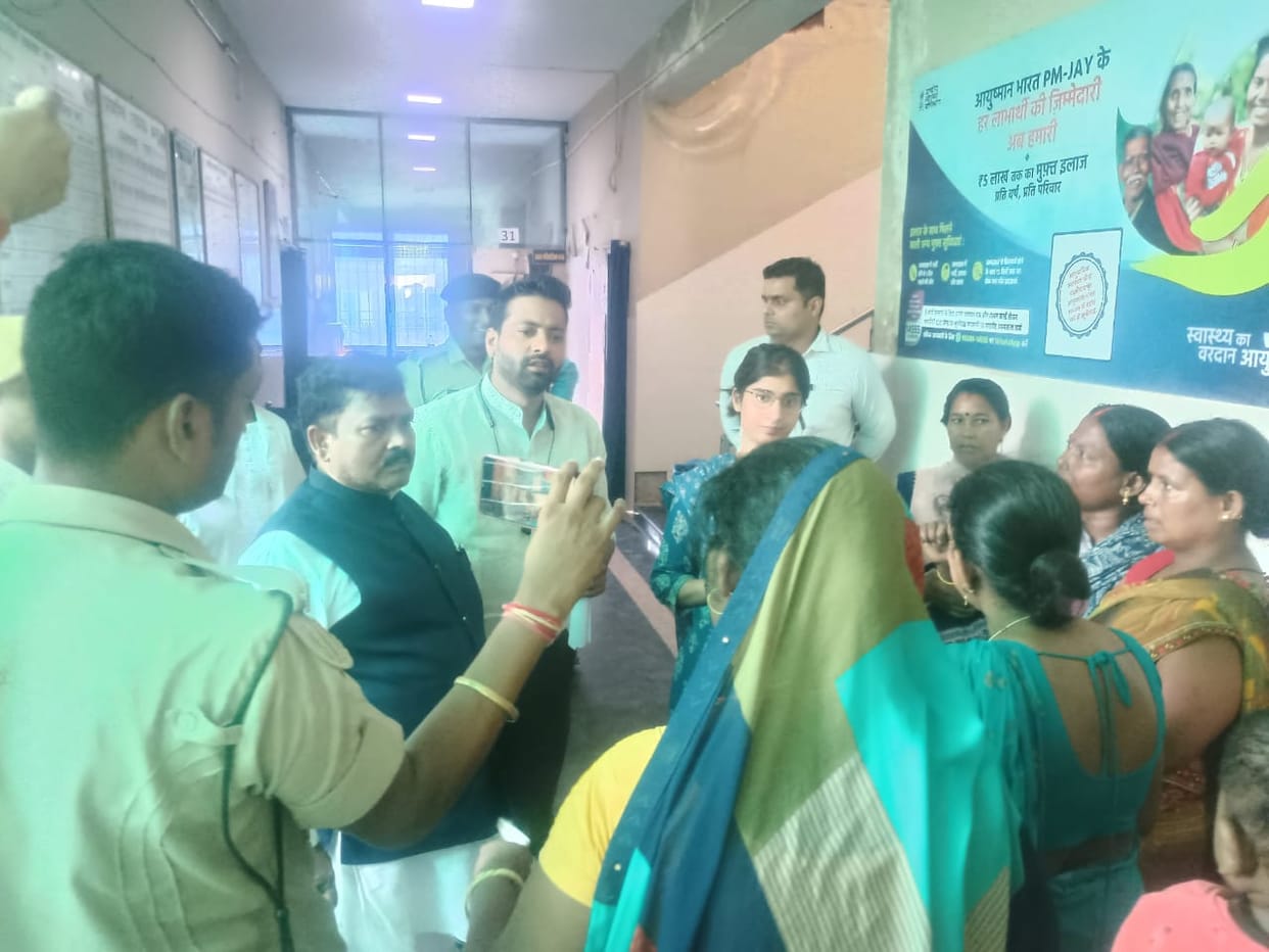 MLA-furious-CHC-conditions-doctor-found-sleeping-using-phone-patna