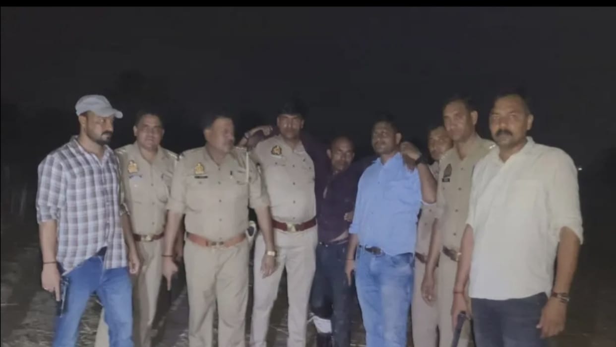 Kaushambi News: Police arrested Shivbhola, accused of killing his wife, in an encounter; he was shot in