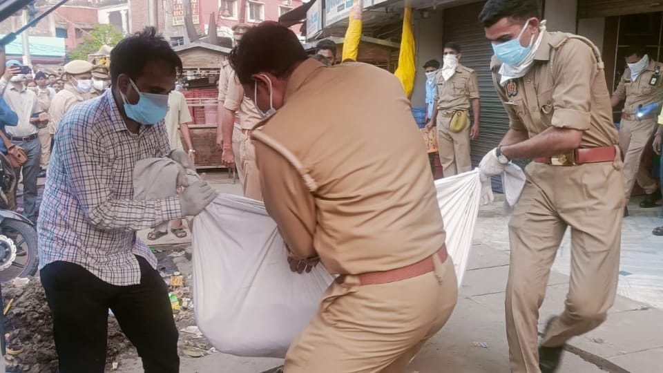 Prayagraj Mass Murder some people forcibly abducted Abhishek amidst dispute over a transaction Ten days ago
