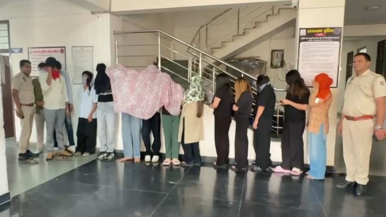 Jaipur: Police Crack Down on Spa Centres, 14 People Arrested from Four Establishments for Violating Guidelines
