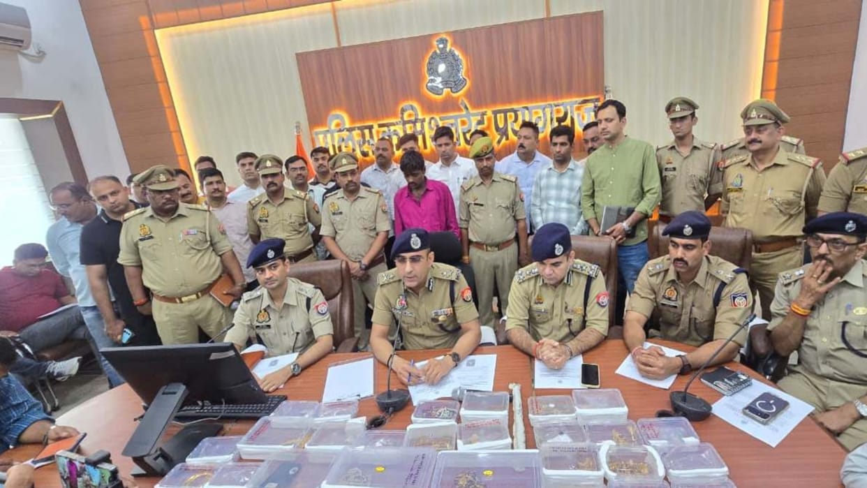Prayagraj Murder Case: To implicate his brother and sister-in-law, Abhishek wrote – Bunty-Babli was killed