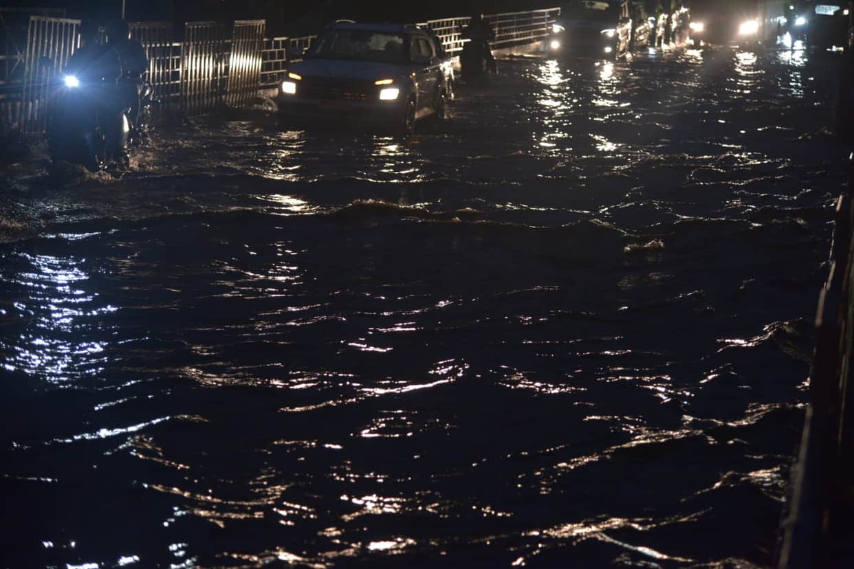 Weather: Storm and Rain Disrupt Power and Traffic Systems in Bhopal; 300 Power Feeders Down, Trees Uprooted at