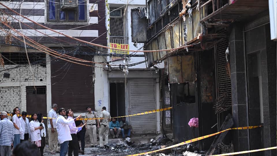 Delhi restaurant fire No faces remain we cannot even recognize them by looking at their photos