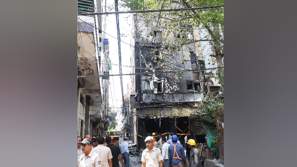 Delhi Fire Case Police allege cook fled as soon as fire broke out in kitchen during questioning