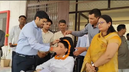 garvit rewad one day collector didwana kuchaman dmd patient ias dream avdhesh meena inspirational story