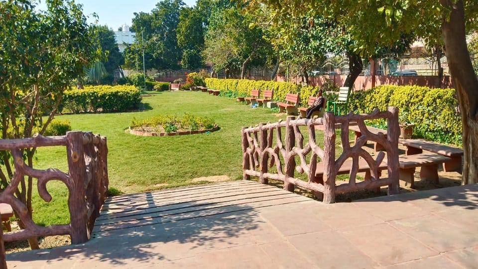 Community Model Success in Agra: Residents Transform Neglected Parks Through Public Participation