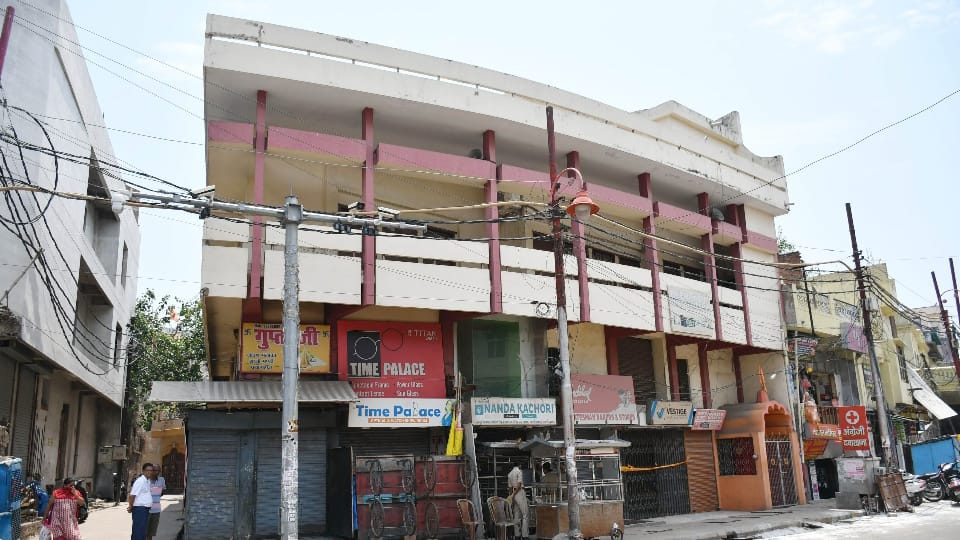 Prayagraj Mass Murder Case Solved in 12 Hours But Many Questions Remain