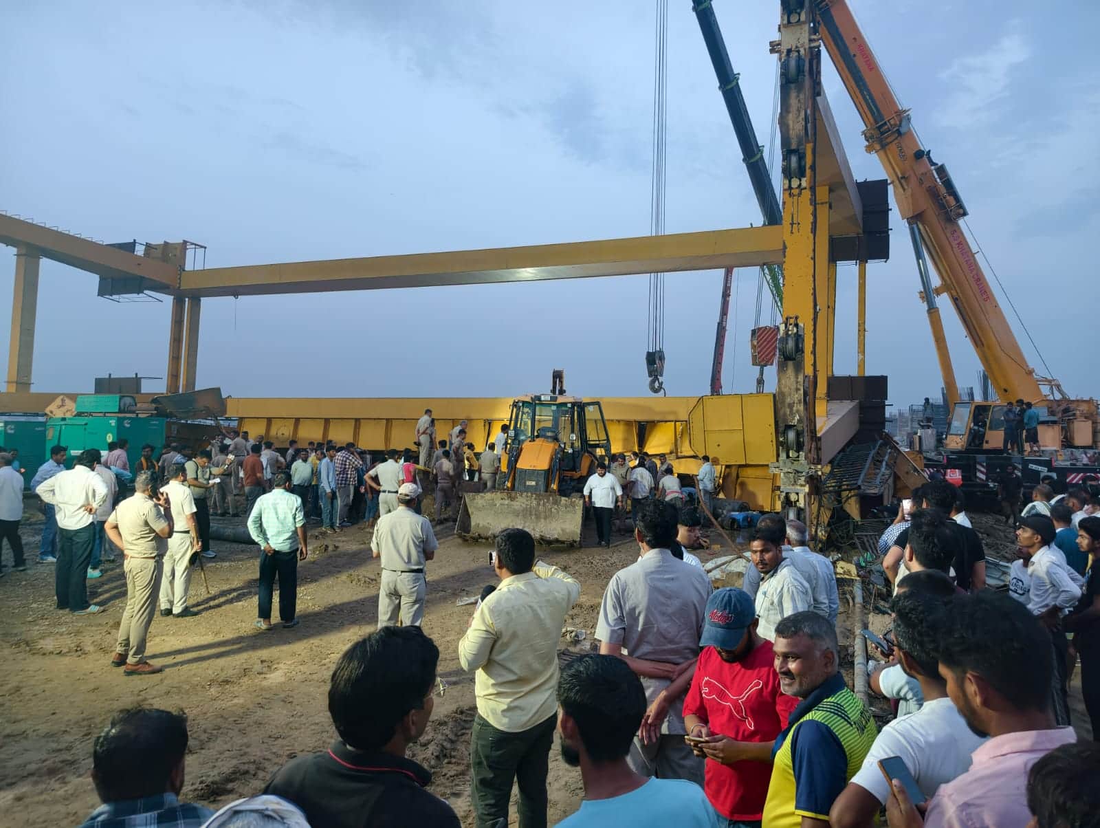 Crane Falls from Under-Construction Flyover on Ballabhgarh Jewar Expressway