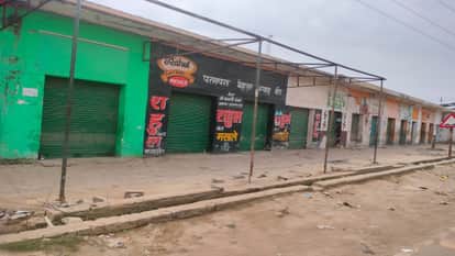 Bulldozers to demolish 27 shops belonging to the uncle of accused Ajay Pratap Singh in Budaun